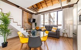 Wekey Homes Granada, Mesones Central Suites